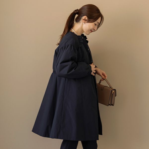 美品✨定価3.8万✨SONO サイドティアードブルゾン フード付　パール釦　撥水 SONO NAVY】フェミニニティ撥水パテッドコート | Spendard.com