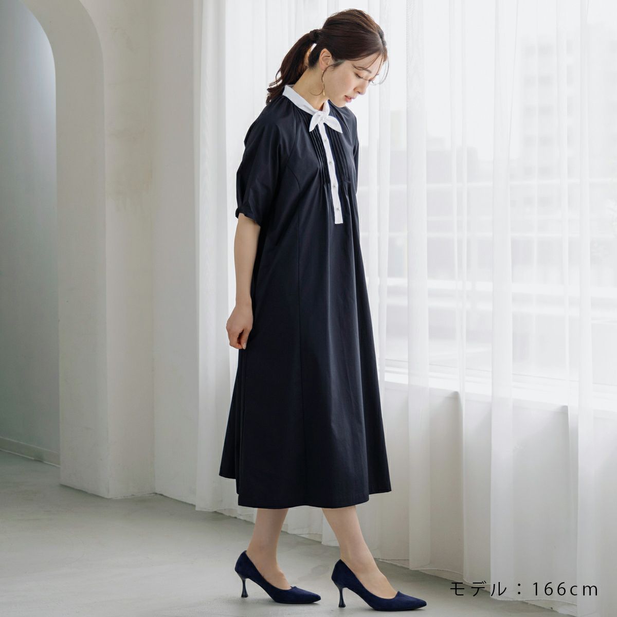 【新品】完売sono ミニスカーフ　ワンピース　ネイビー SONO】プチスカーフカラーフローイングワンピース【20250418