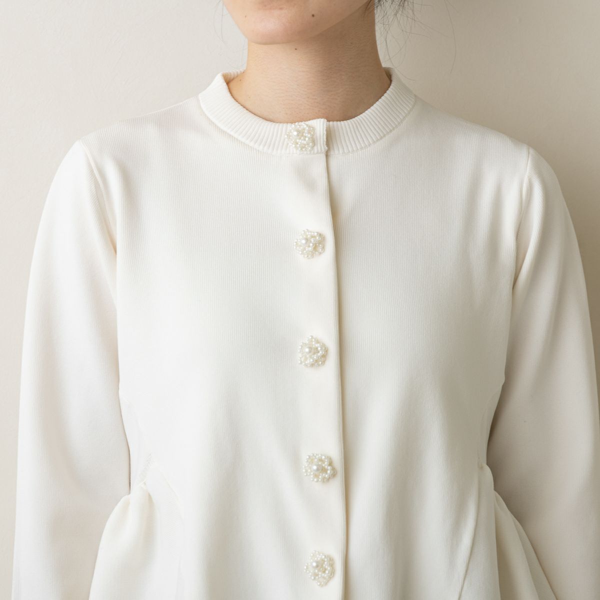 SONO】オーナメントパール3Dレイヤードニットカーディガン【20251003