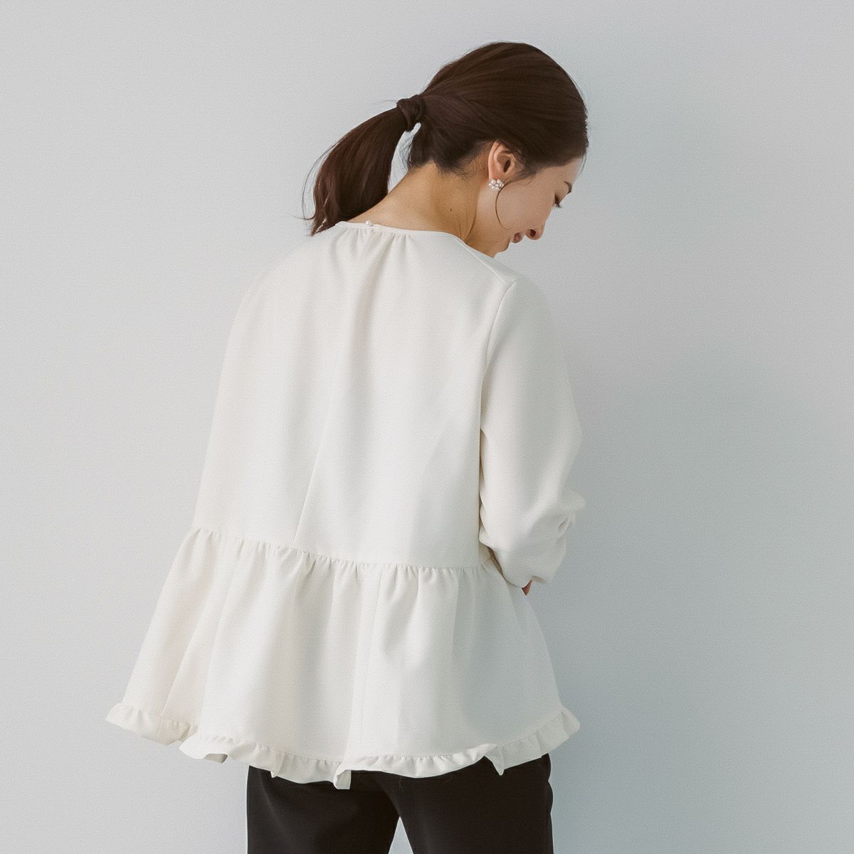 SONO NAVY】【MUMMUMダブルクロス】 ミニティアードフリルブラウス